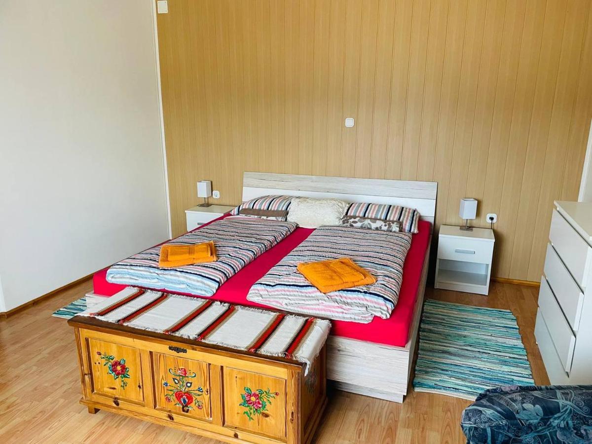 Apartma Pavla *